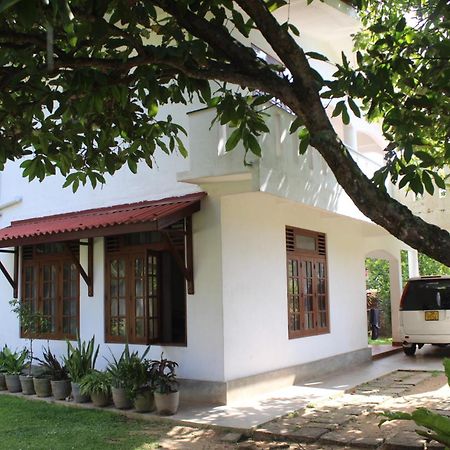The Dalawella Porch House Apartamento Galle Exterior foto